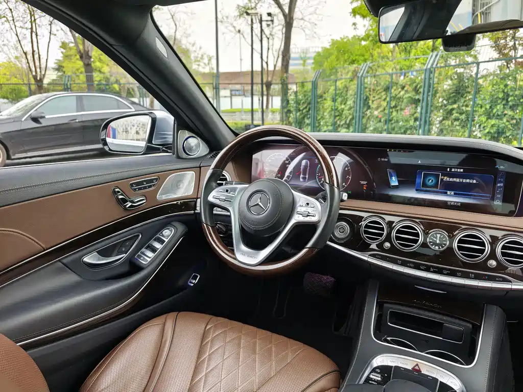 Mercedes-Benz Maybach S-Class 2019 — фото 19