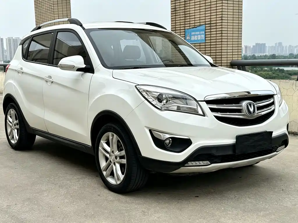 Changan CS35 2016 — фото 3