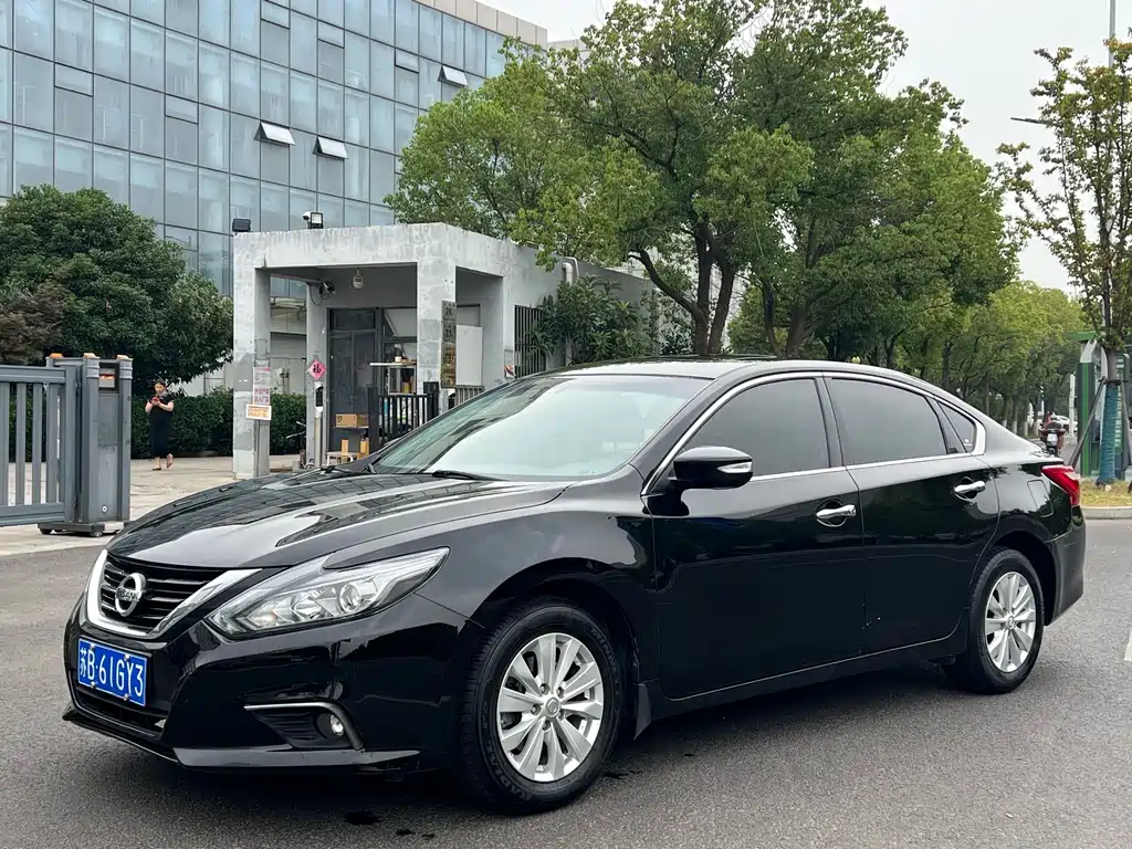 Nissan Teana 2018