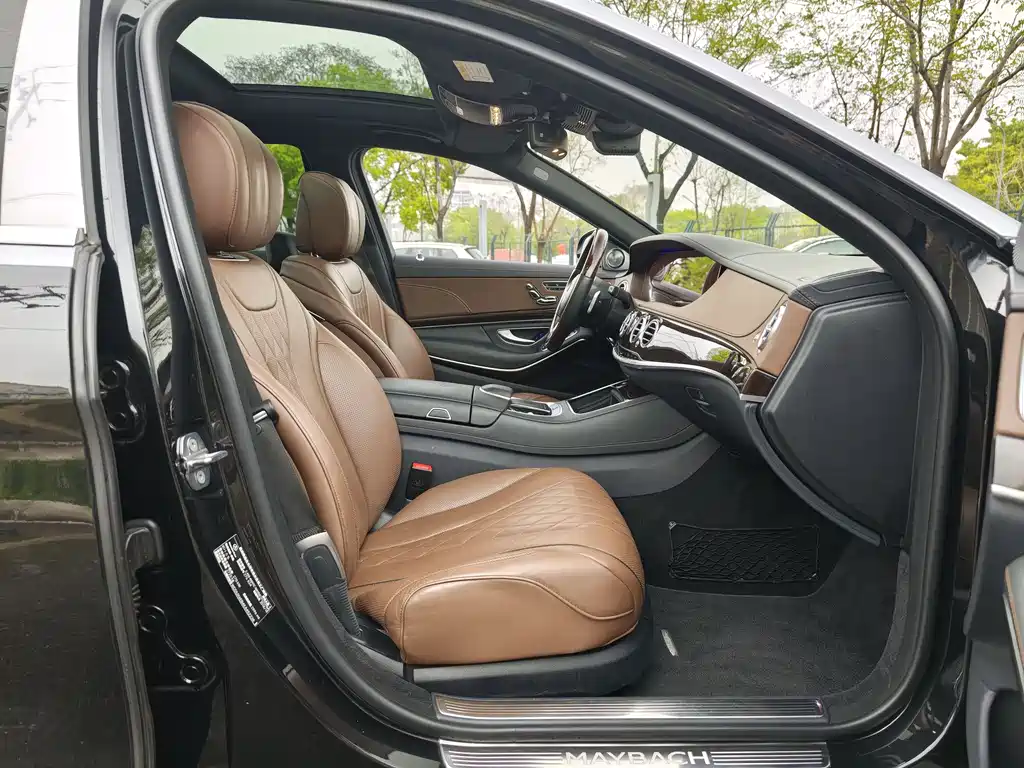 Mercedes-Benz Maybach S-Class 2019 — фото 13
