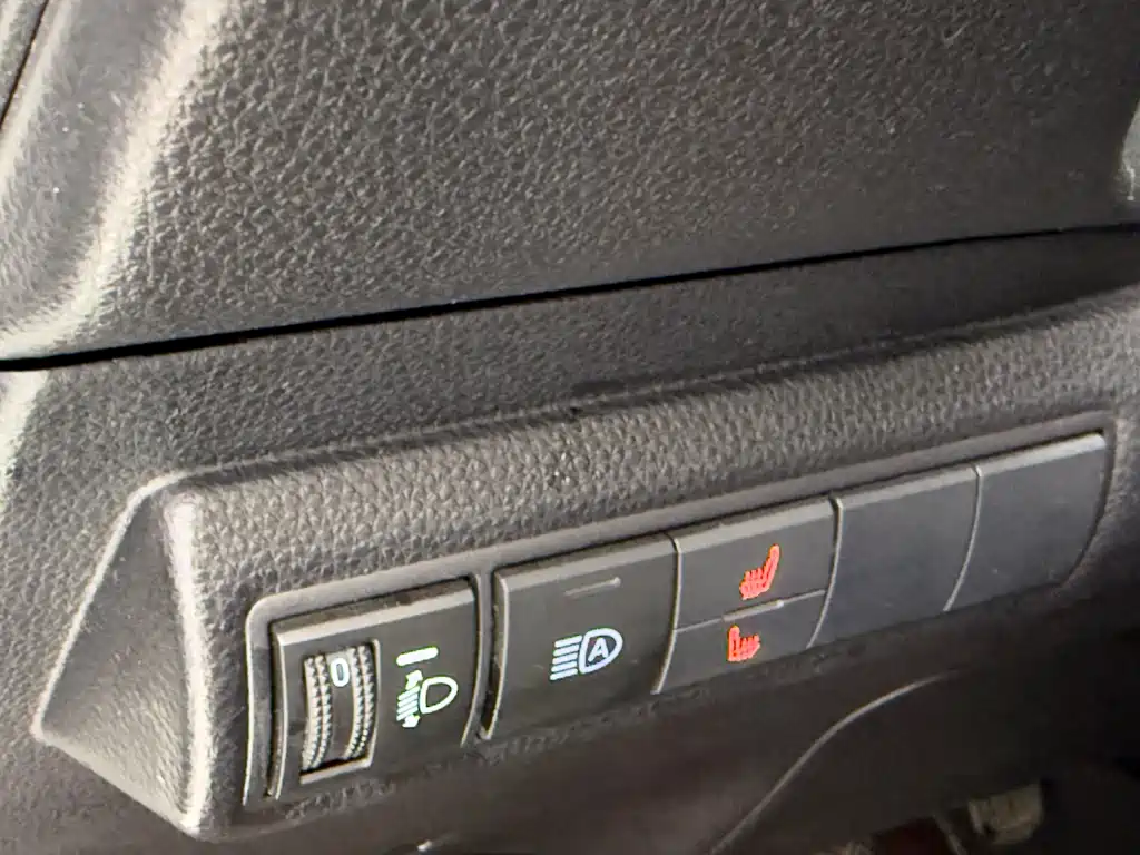 Toyota Levin 2023 — фото 18