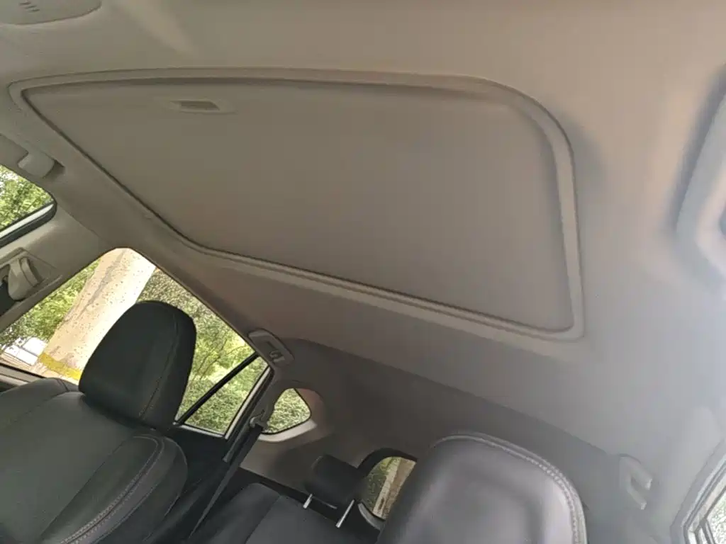 Toyota RAV4 2015 — фото 14