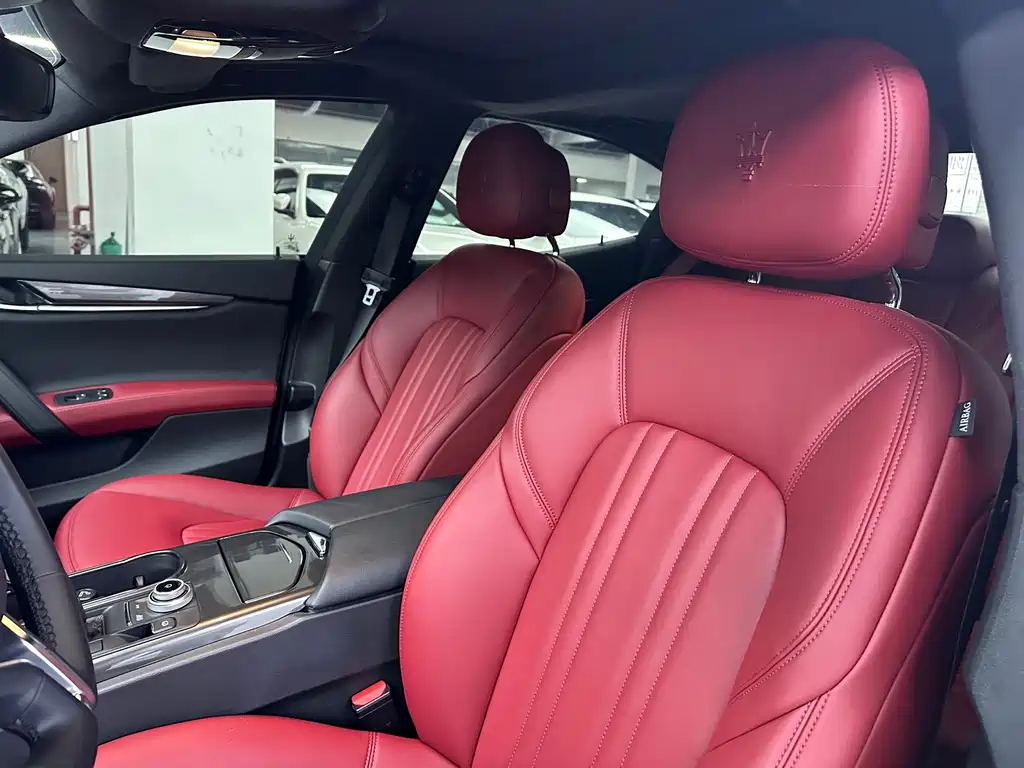 Maserati Ghibli 2021 — фото 9