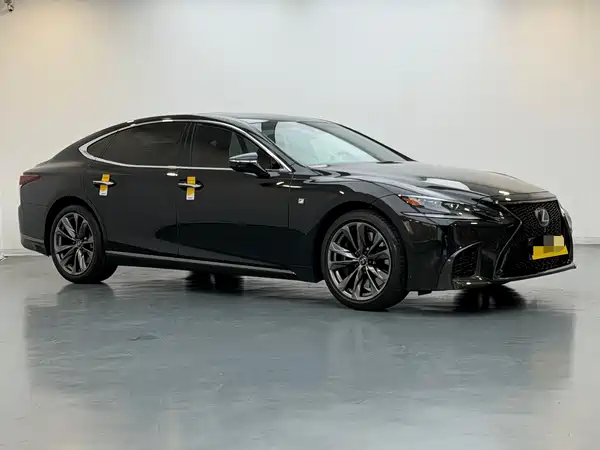 Lexus LS 2018