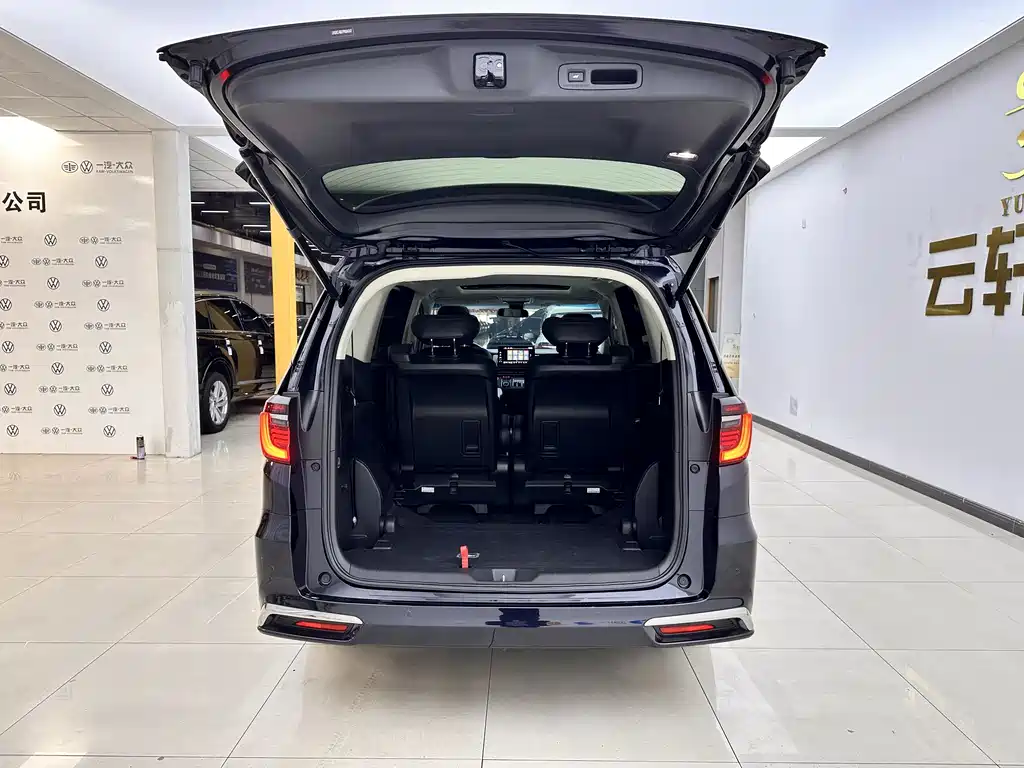 Honda Odyssey 2023 — фото 10