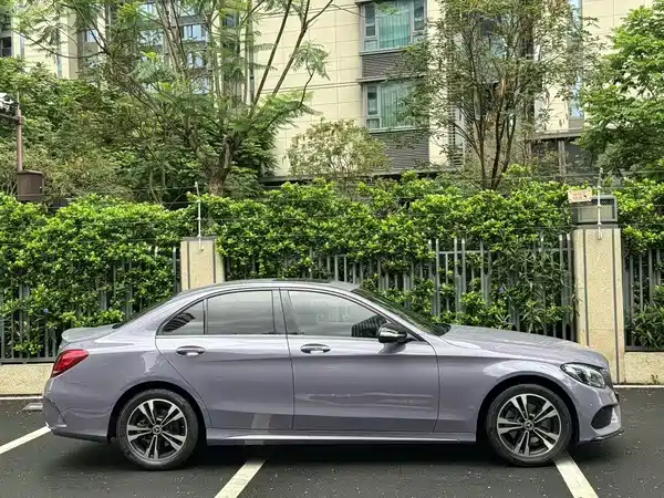 Mercedes-Benz C-Class 2017