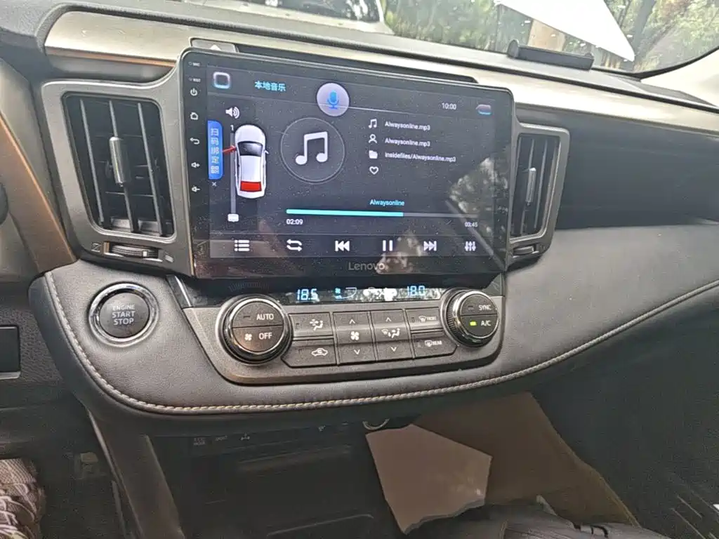 Toyota RAV4 2015 — фото 9