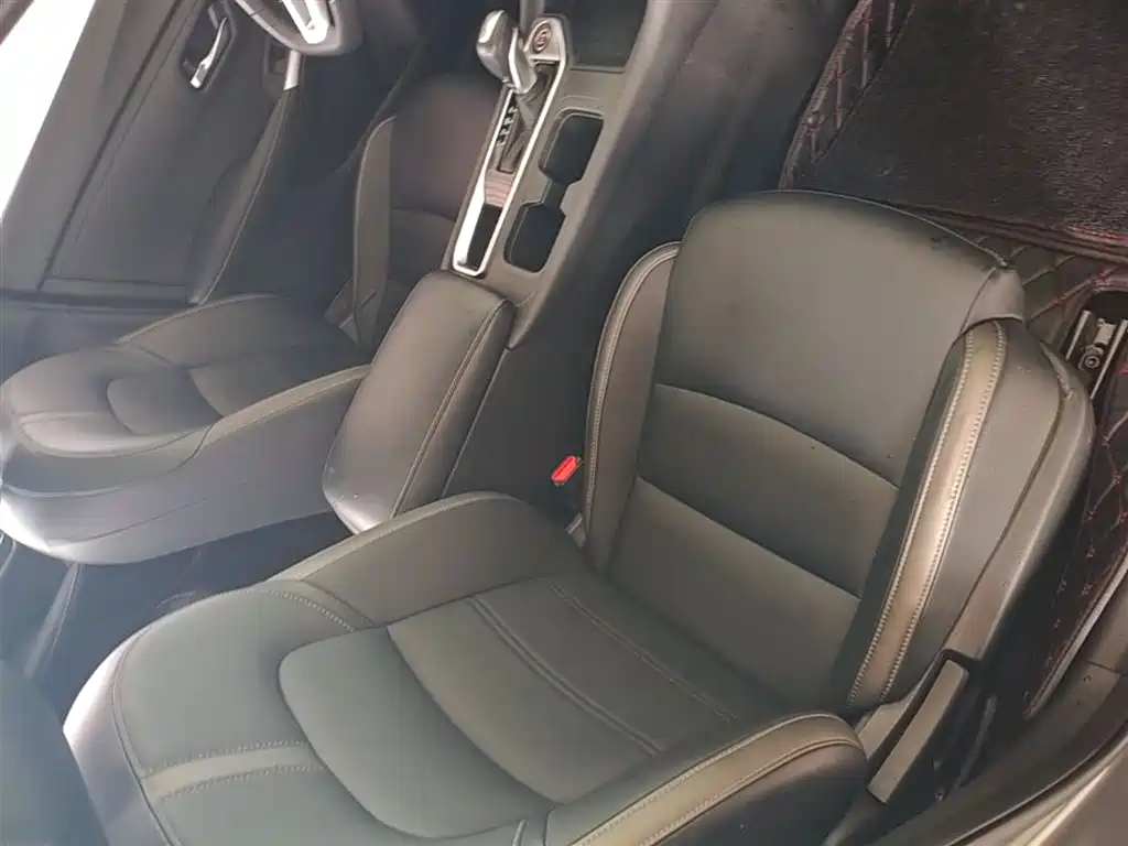 Nissan Sylphy 2020 — фото 25