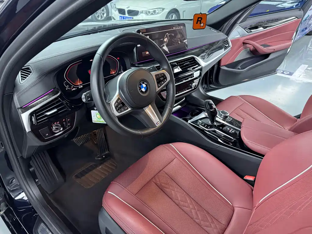 BMW 5 Series 2022