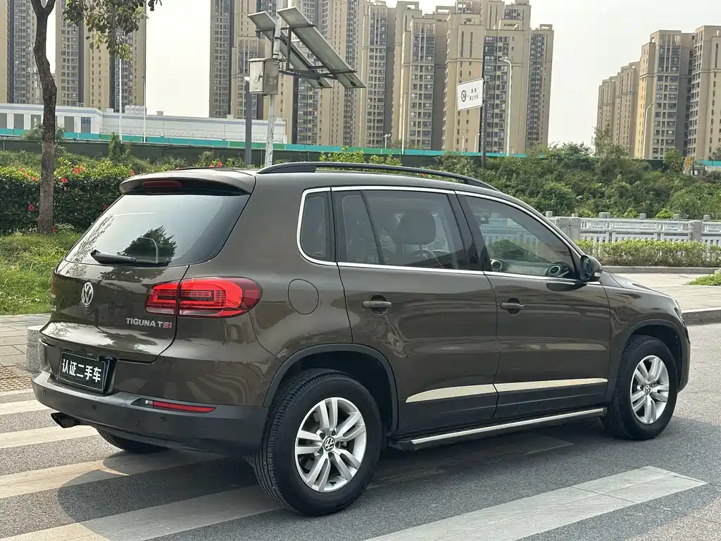 Volkswagen Tiguan 2015 — фото 5
