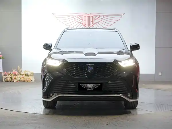 Toyota Crown Kluger 2022