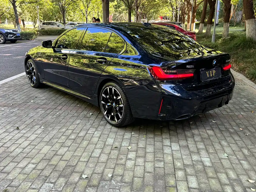 BMW 3 Series 2024