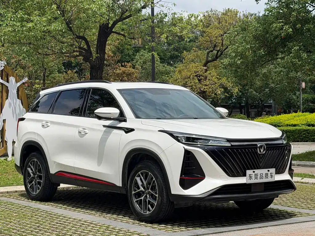 Changan CS75 PLUS 2022 — фото 3