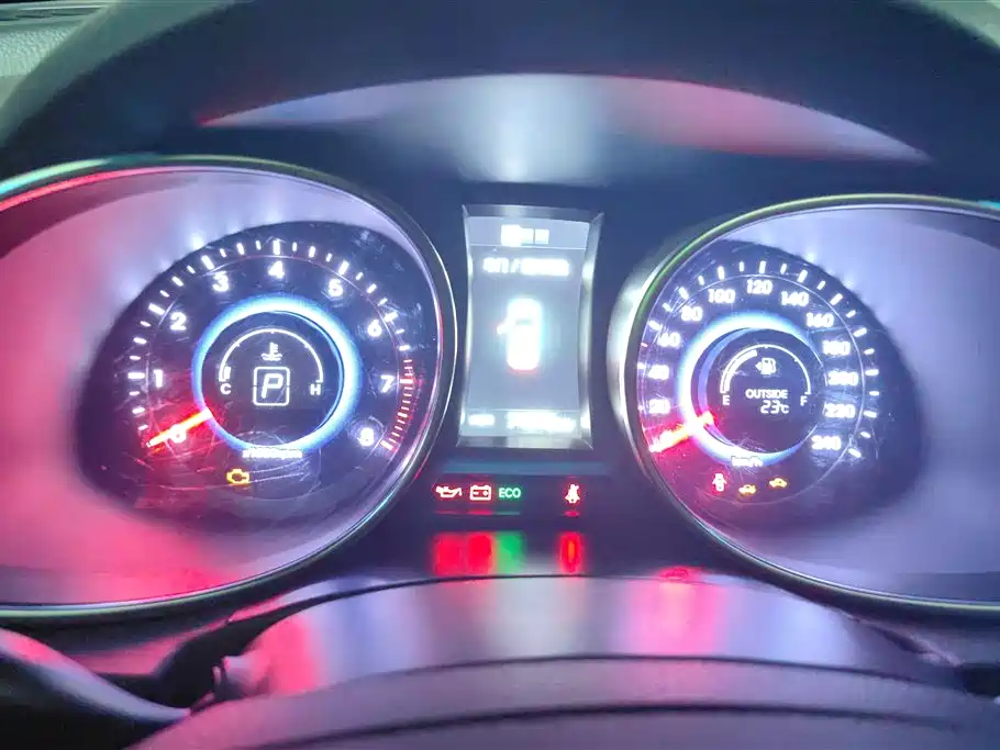 Hyundai Santa Fe 2015 — фото 14