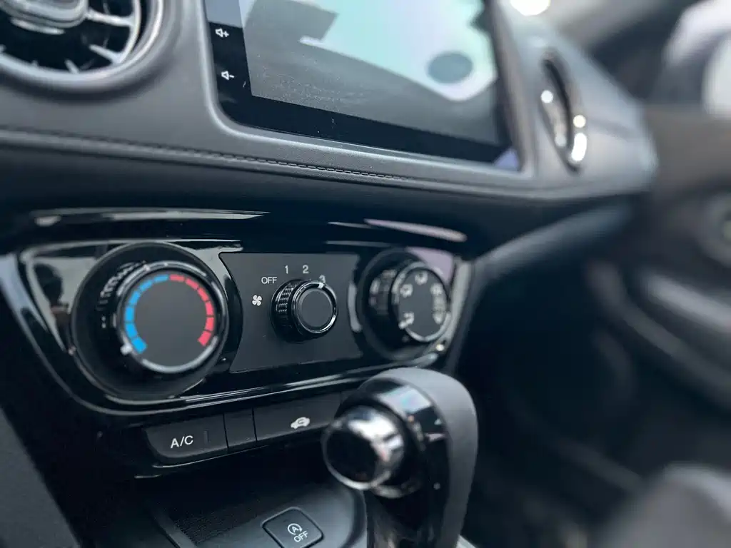 Honda XR-V 2015 — фото 19
