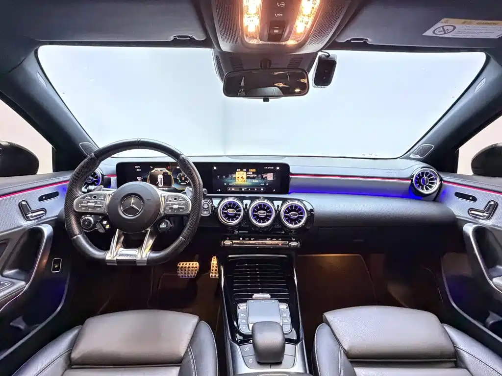 Mercedes-Benz A-Class AMG 2023 — фото 9