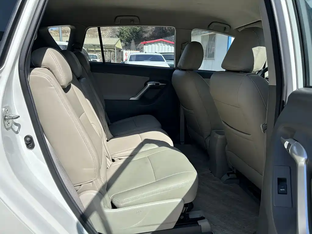 Toyota Verso 2014