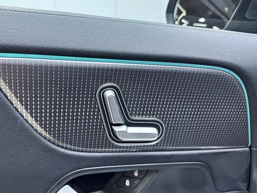 Mercedes-Benz GLA 2021 — фото 11