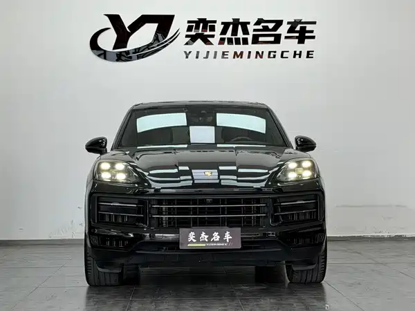 Porsche Cayenne 2024