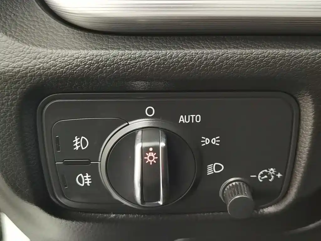 Audi A3 2015 — фото 21