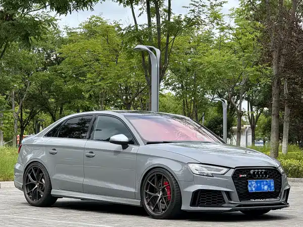Audi RS 3 2019
