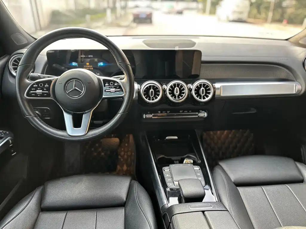 Mercedes-Benz GLB 2020