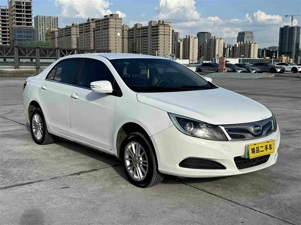 BYD e5 2019