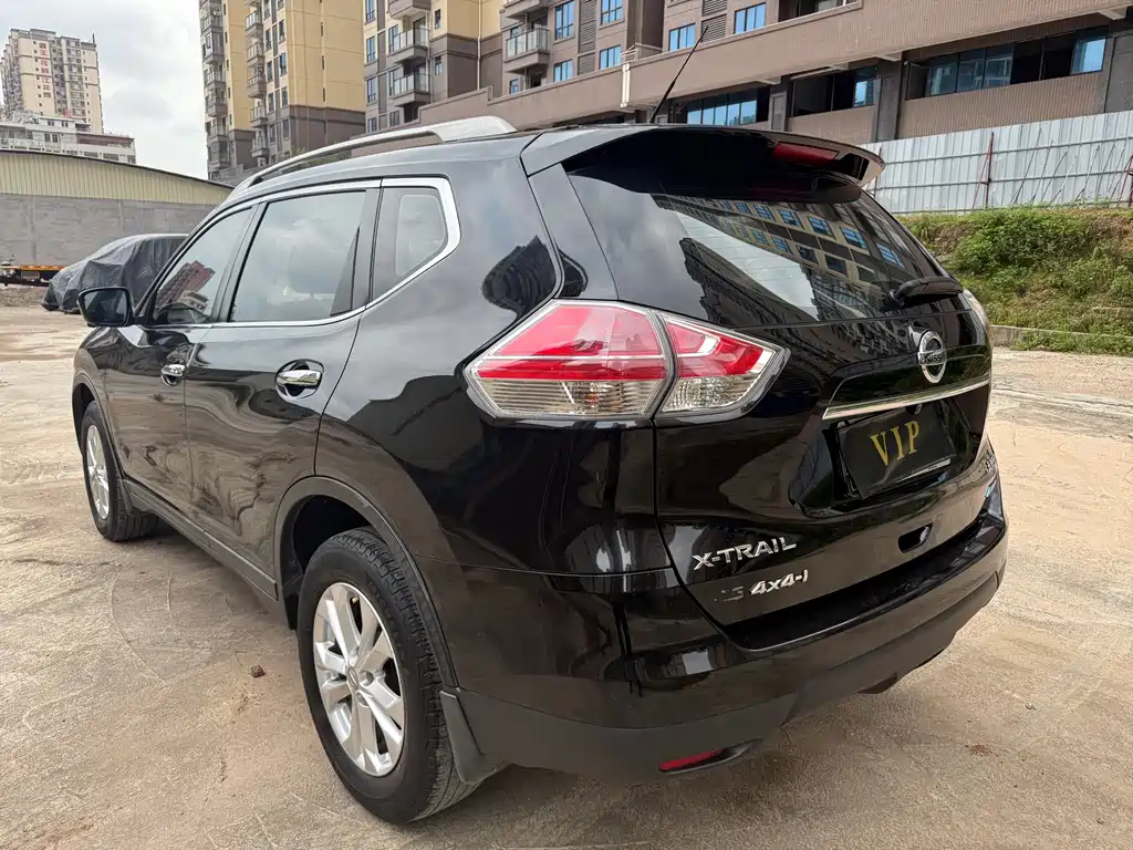 Nissan X-Trail 2016 — фото 10