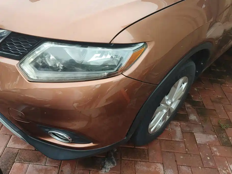Nissan X-Trail 2015