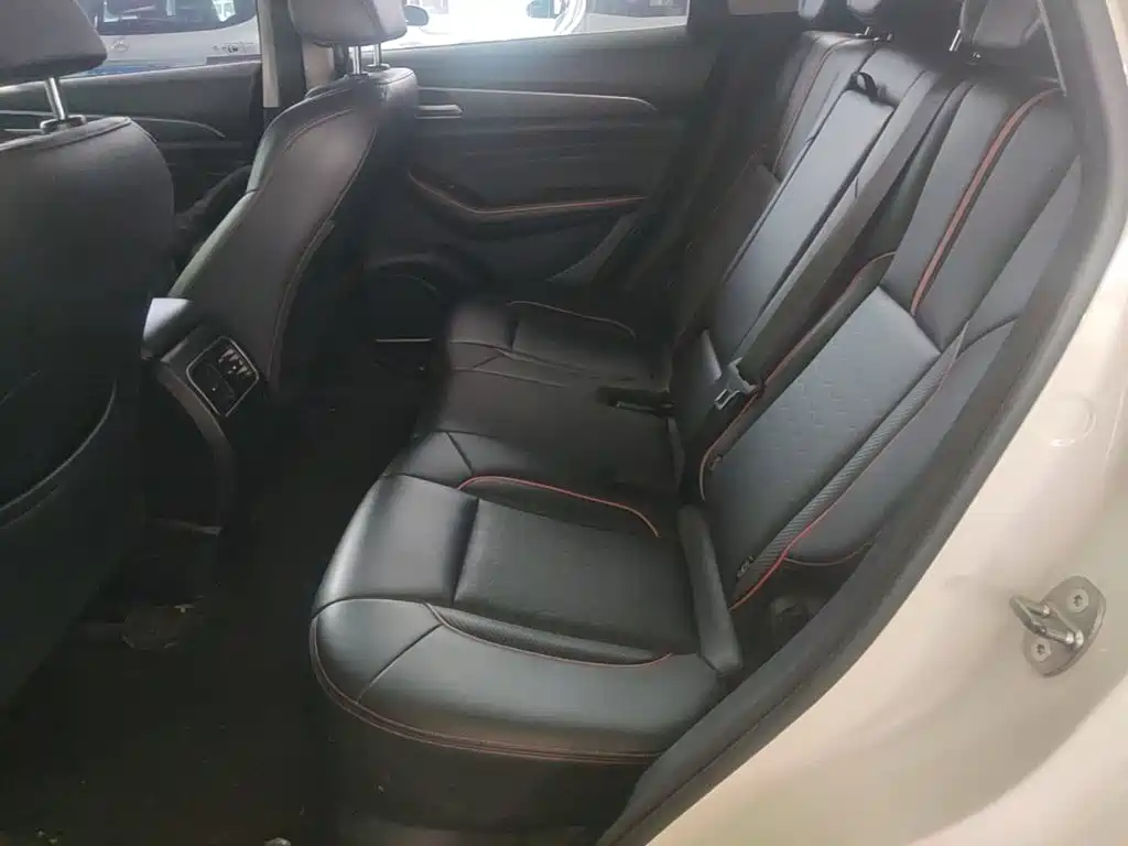 Haval F7 2020 — фото 17