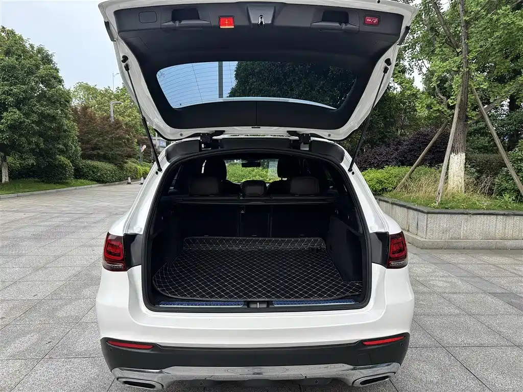 Mercedes-Benz GLC 2021 — фото 10