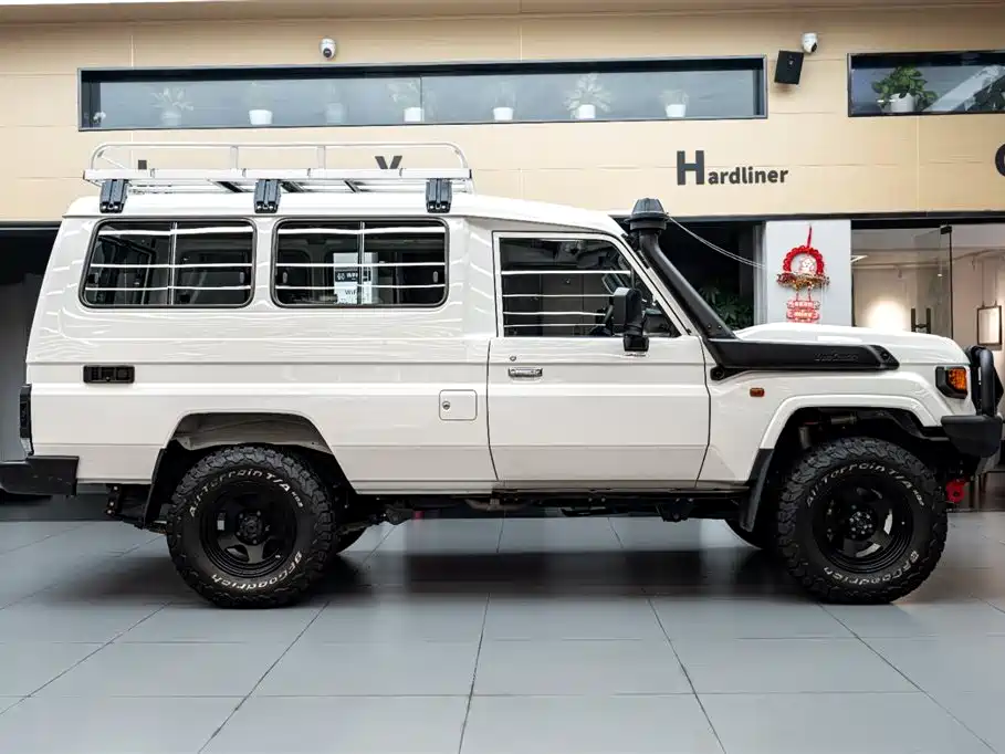 Toyota Land Cruiser 2025 — фото 3
