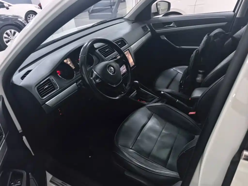 Volkswagen Gran Lavida 2016 — фото 15