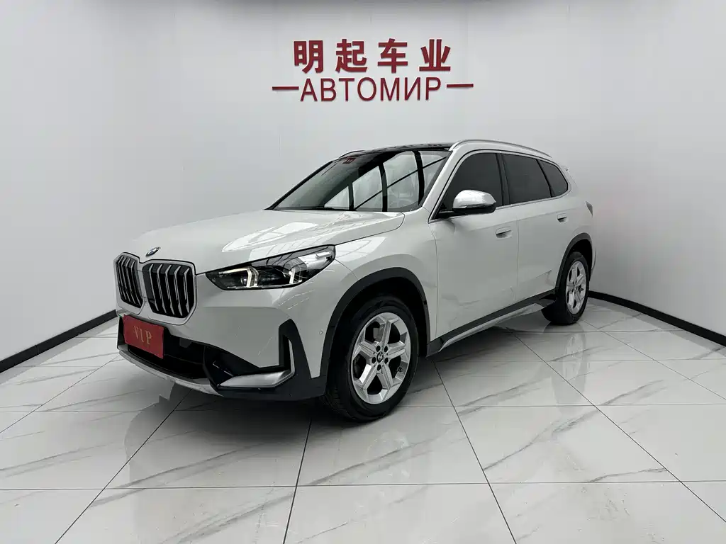BMW X1 2023 — фото 1