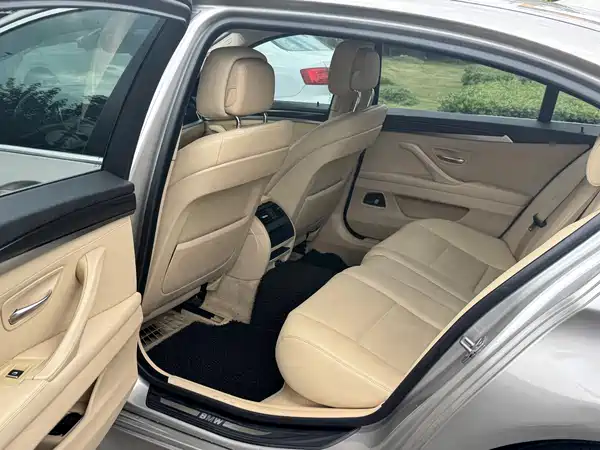 BMW 5 Series 2012