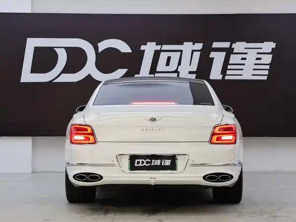 Bentley Flying Spur Plug-In Hybrid 2023
