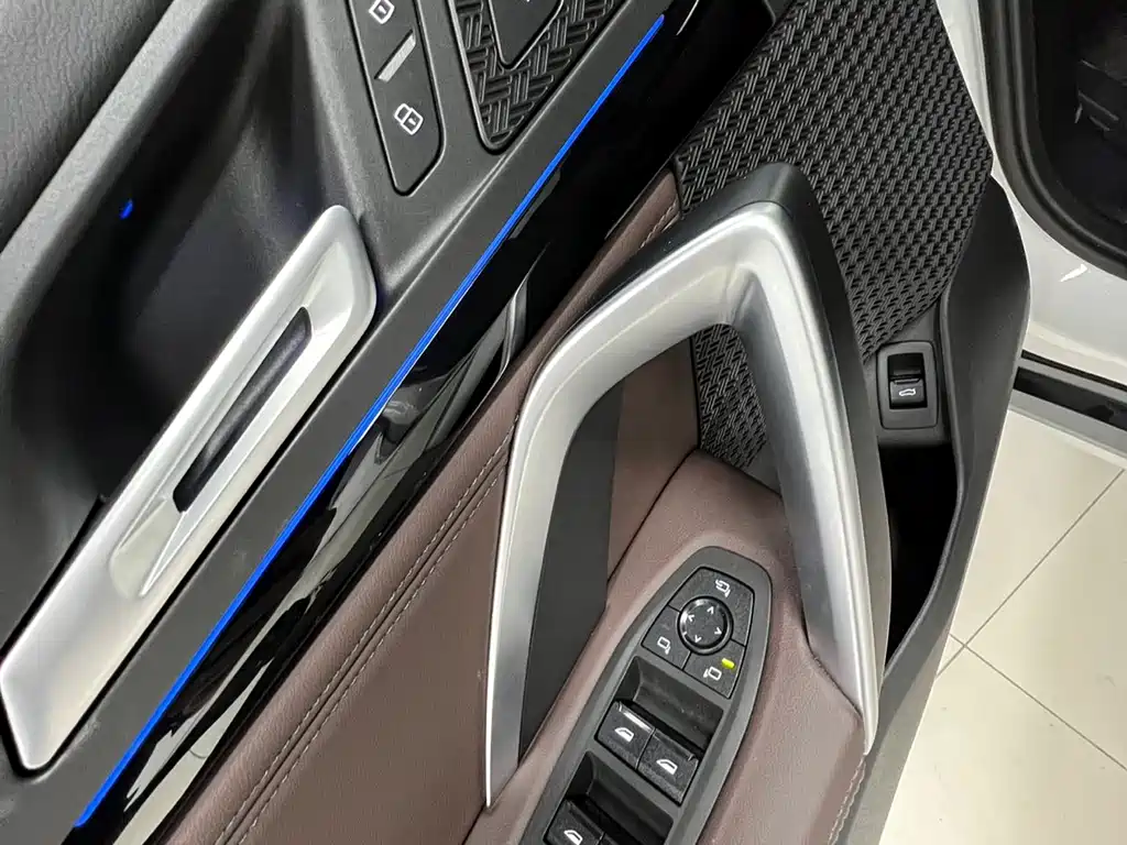 BMW X1 2023 — фото 13