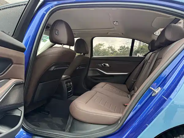 BMW 3 Series 2020