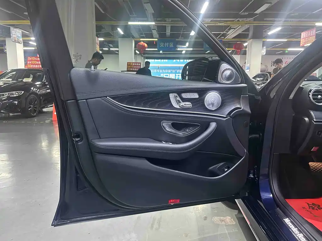 Mercedes-Benz E-Class 2018