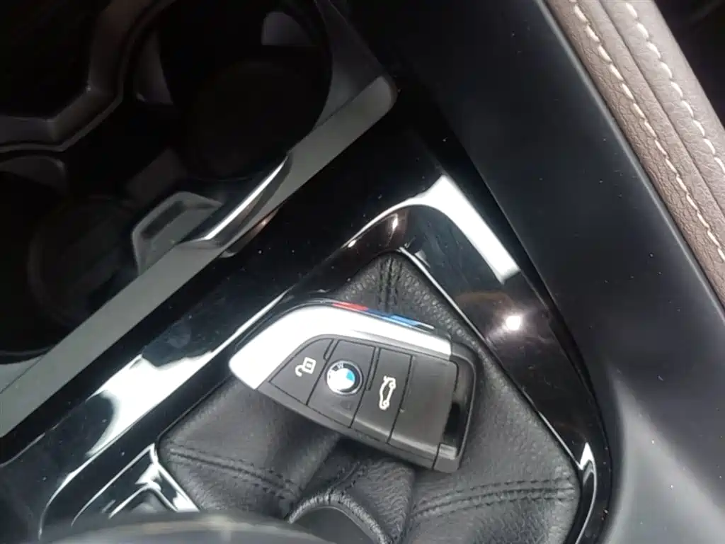 BMW X2 2020 — фото 9
