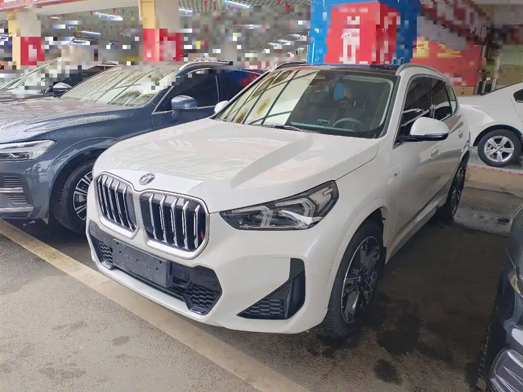 BMW X1 2024 — фото 1