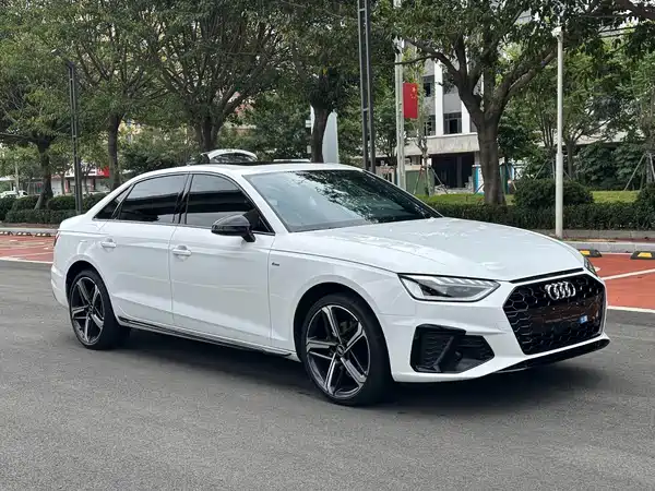 Audi A4L 2025