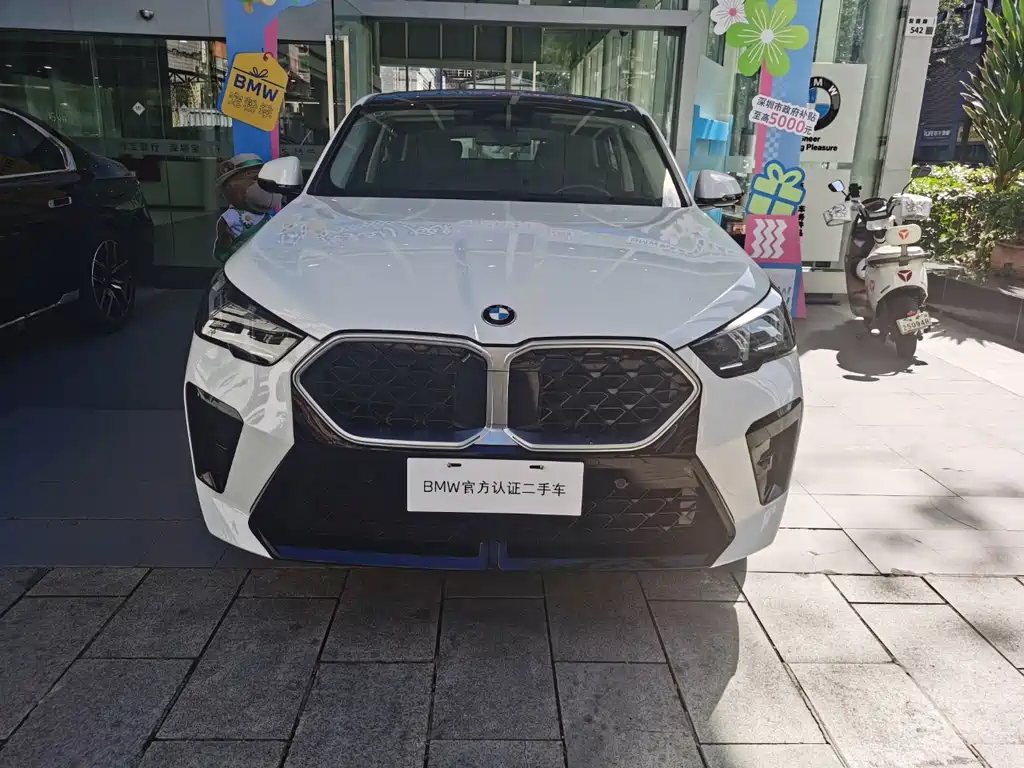 BMW X2 2025 — фото 2