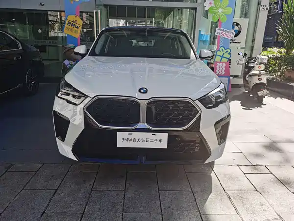 BMW X2 2024