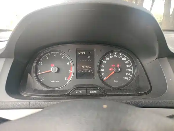 Volkswagen Lavida 2015