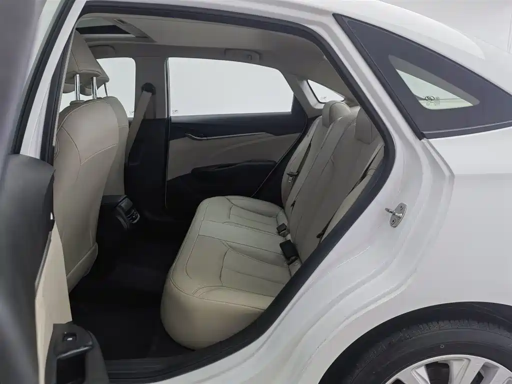 Buick Excelle 2020 — фото 15
