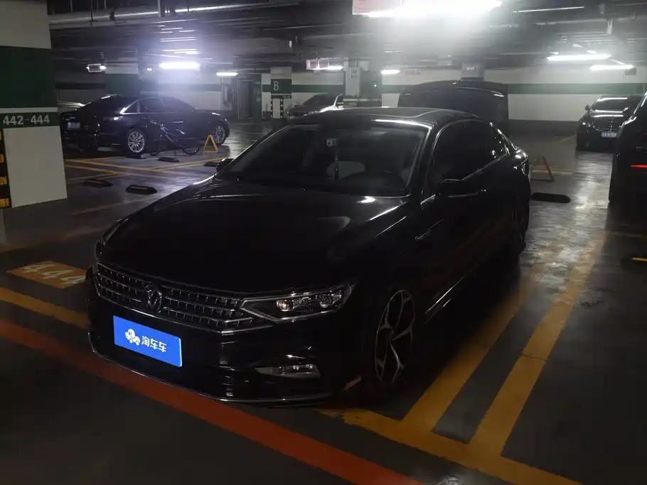 Volkswagen Magotan 2023