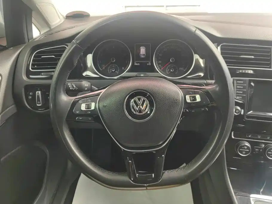 Volkswagen Golf 2015 — фото 15