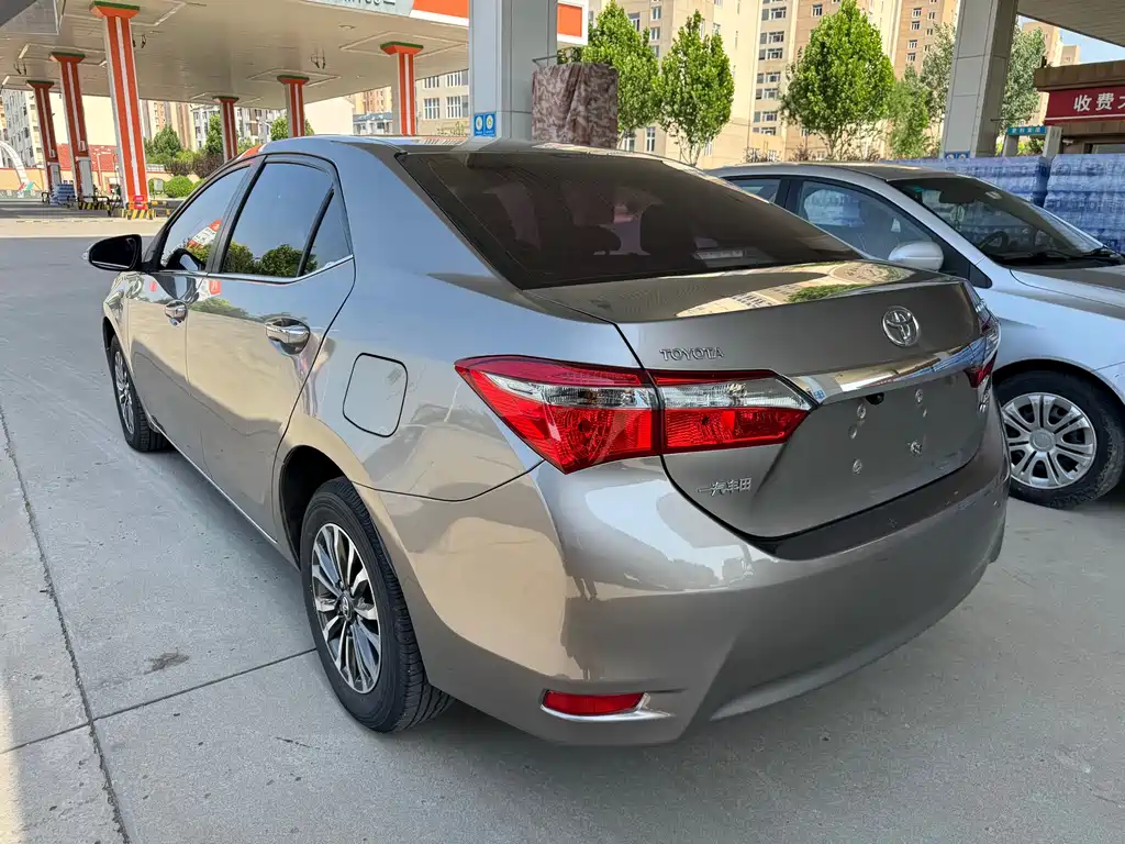 Toyota Corolla 2019 — фото 14