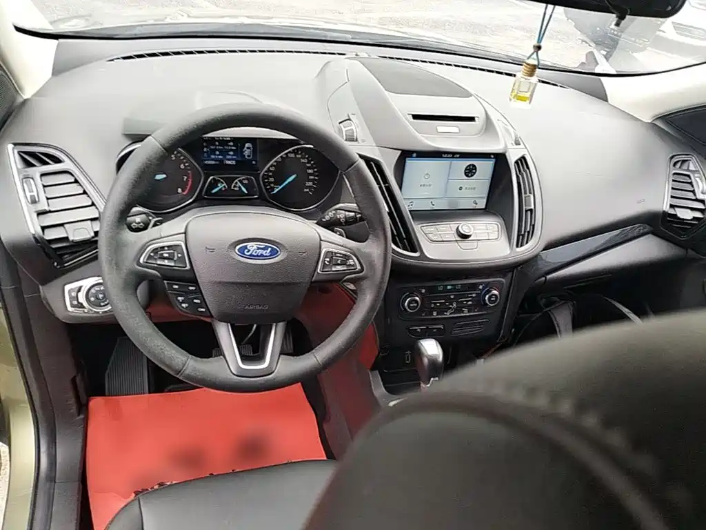 Ford Kuga 2017 — фото 10